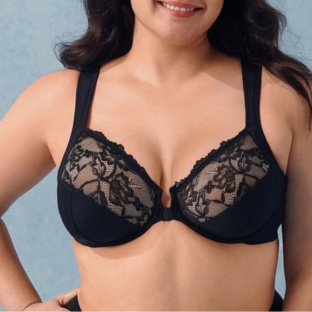 New-Macys 46DD 
Plus Size Full Coverage Underwire Unlined Minimizer Lace Bra